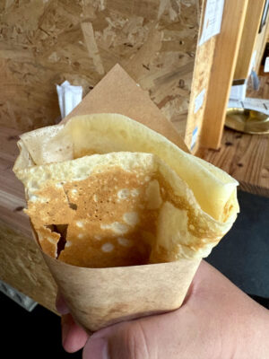 やはり、焼きたてのクレープは美味しい